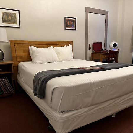 Latchis Hotel ブラトルバラ エクステリア 写真