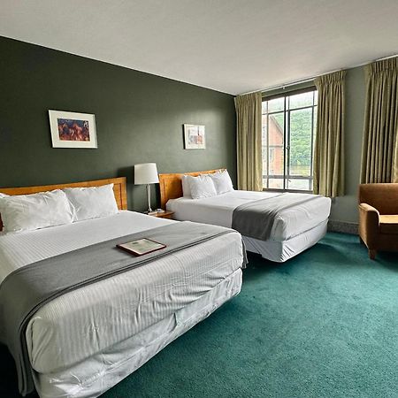 Latchis Hotel ブラトルバラ エクステリア 写真