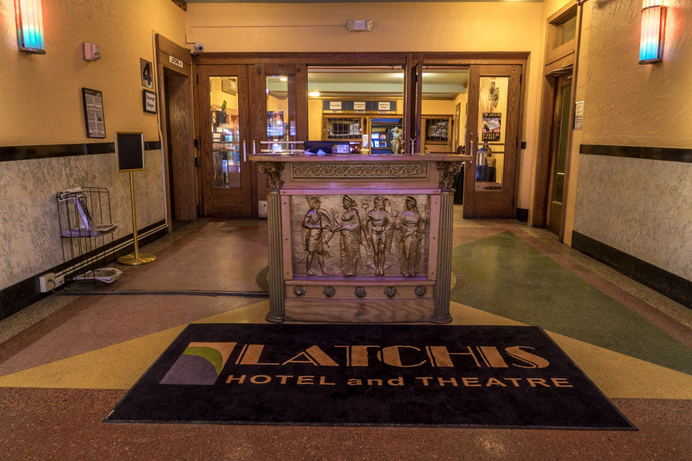 Latchis Hotel ブラトルバラ エクステリア 写真